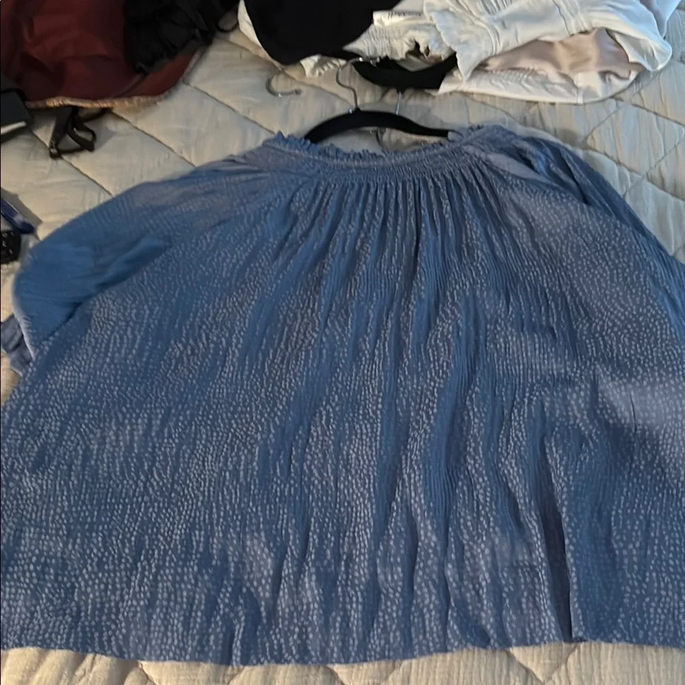 Blue Relaxed Ribbed Blouse - Picture 3 of 3